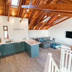 Stylish, Spacious Sea View House Holiday home Galway